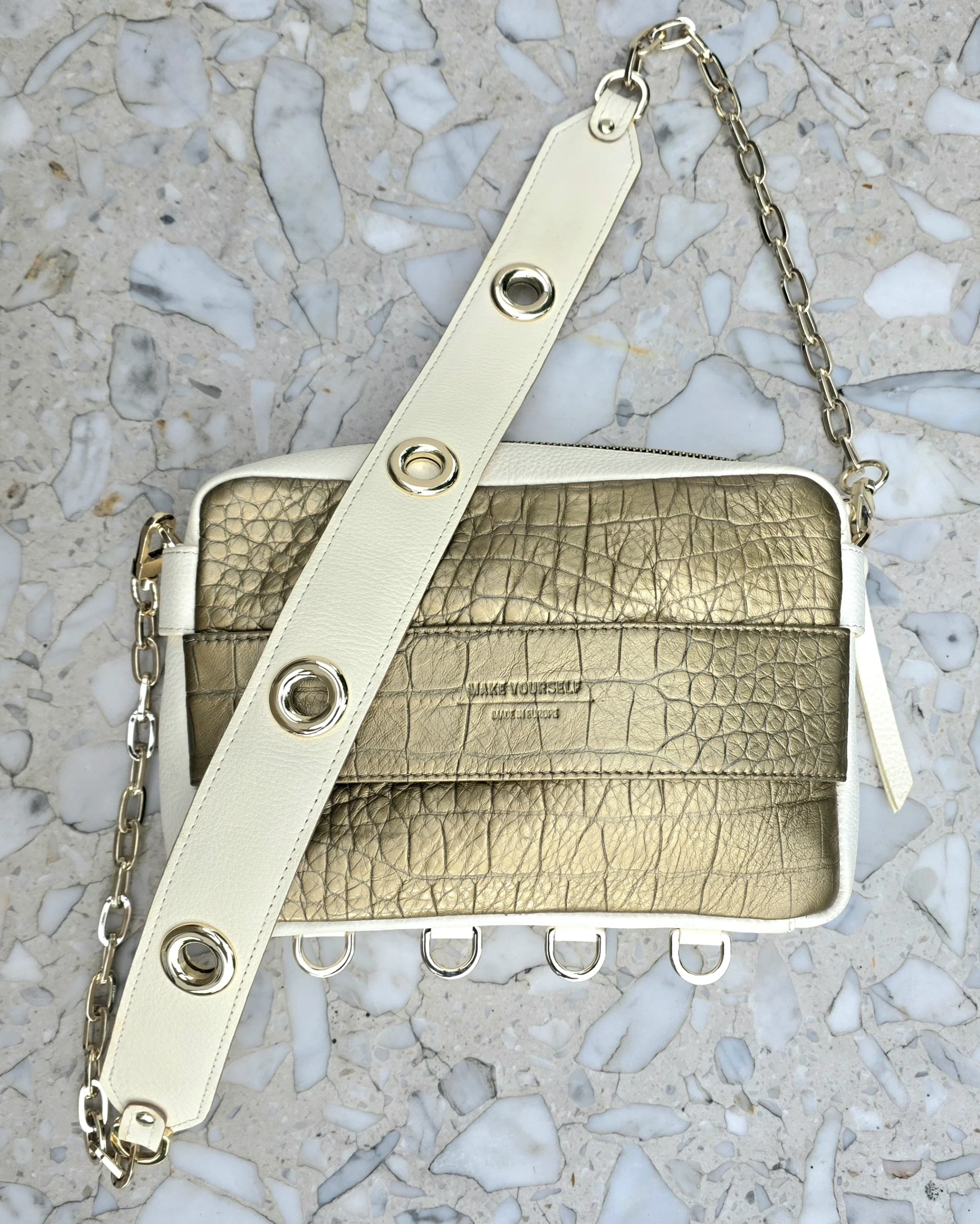 Skórzana torebka pudełkowa Cube Old gold Cream