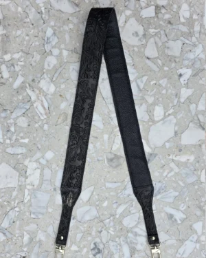 Skórzany długi pasek do torebki SLIM Black Wild Roses