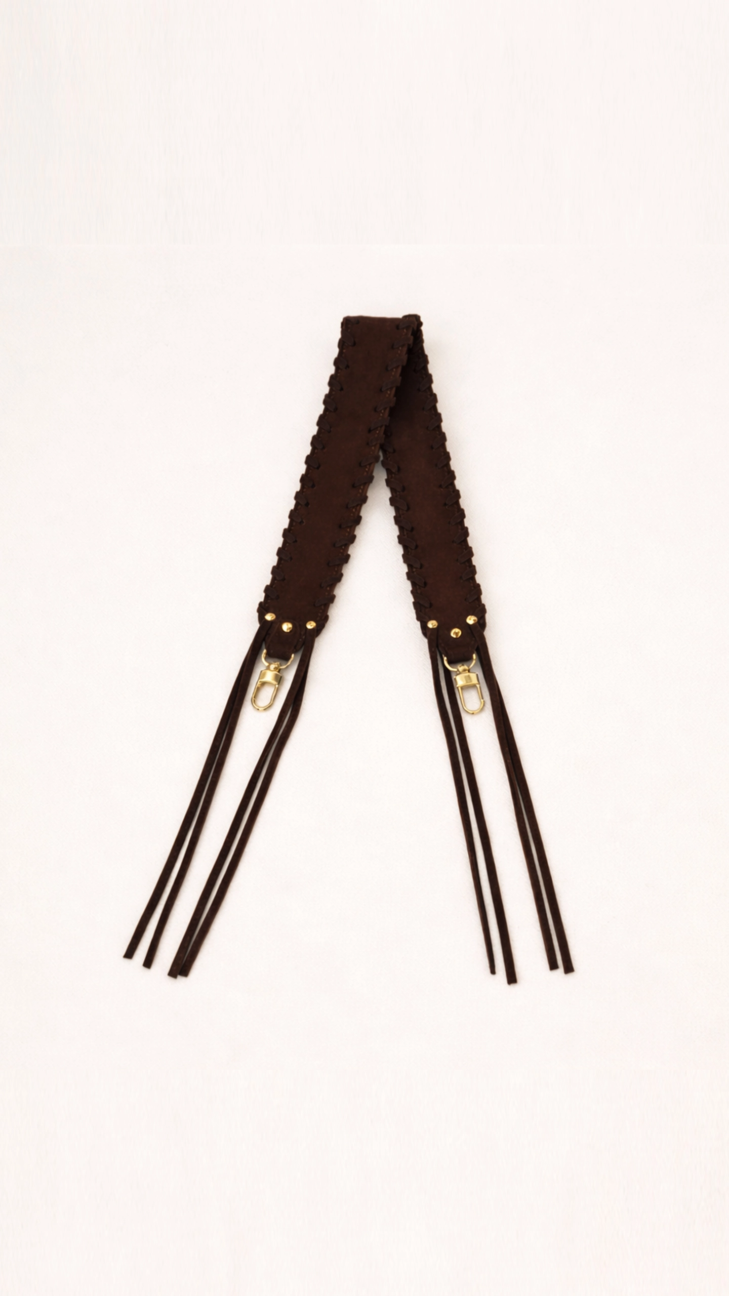 Krótki pleciony pasek zamszowy do torebki FRINGES Choco