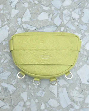 Skórzana torebka półksiężyc Baby Luna Apple Green