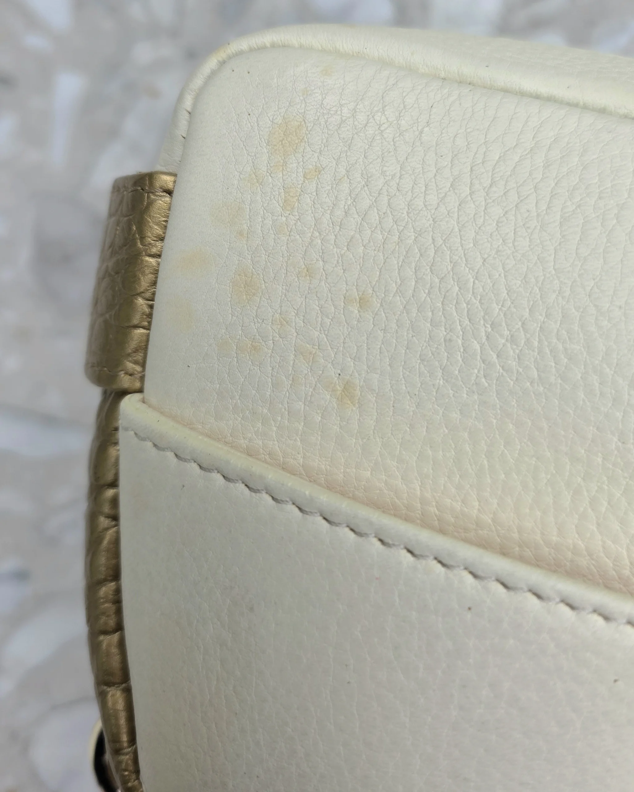 Skórzana listonoszka LUNA M Old Gold Cream 11 Skórzana listonoszka LUNA M Old Gold Cream - obrazek 6
